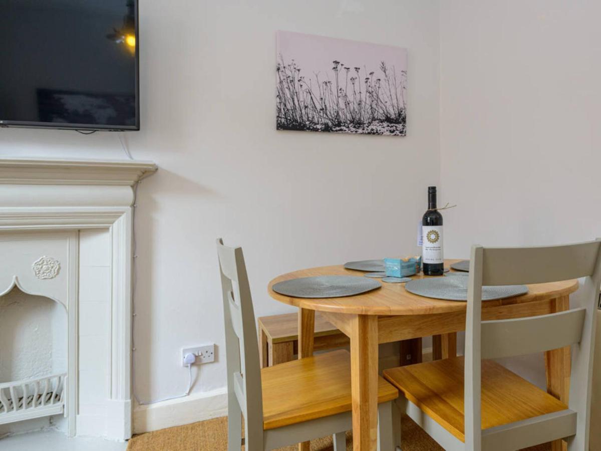Pebbles Apartment - Heart Of Town North Berwick Exterior photo